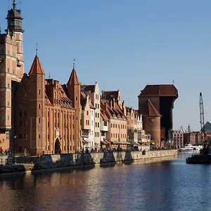 By The River Апартаменты